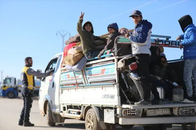 Suriye ordusu Rakka, Haseke ve Halep hattında iki insani koridor a&ccedil;tı