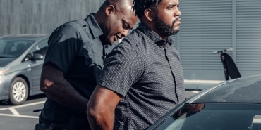 Cocuga-Silahli-Istismar-Dehseti-Zanli-Tutuklandi-featured