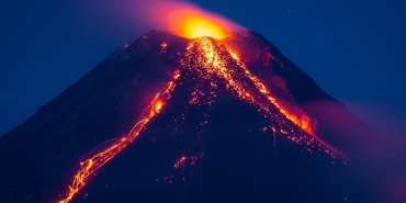 Filipinler8217de-Mayon-Yanardagi-Harekete-Gecti-Kul-Bulutu-2-Km8217ye-Ulasti-featured