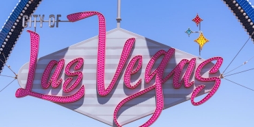 David-Gilmour8217un-Black-Strat8217i-Rekor-Kirdi-Cevreye-Destek-featured