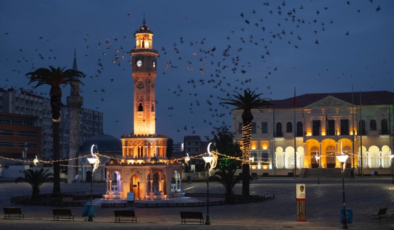 Fenerbahce8217de-Birlik-ve-Sampiyonluk-Vurgusu-Sadettin-Saran8217dan-Net-Mesajlar-featured