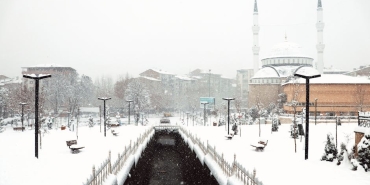 Malatya8217da-8220Turkiye8217nin-Cikis-Yollari8221-Zirvesi-Muhalefetten-Birlik-Vurgusu-featured